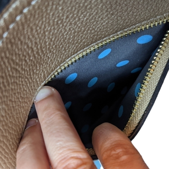 Katie Q Metallic Taupe w/ Gold Accents Cross Body Purse - Picture 10 of 14